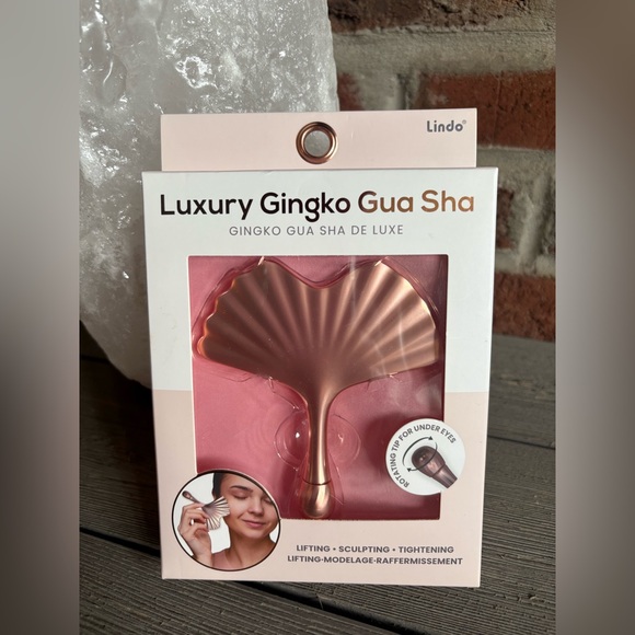 NWT Lindo Luxury Gingko Gua Sha in Rose Gold - Picture 1 of 5